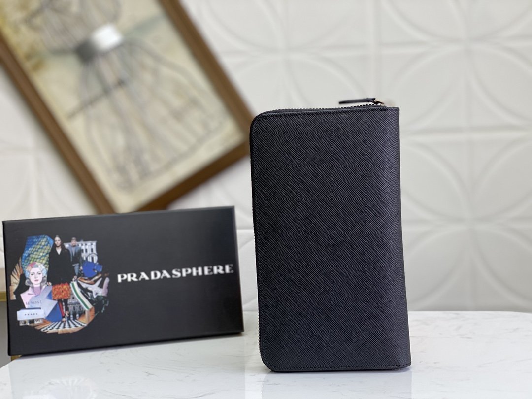 PRADA(プラダ) 財布 21x12cm