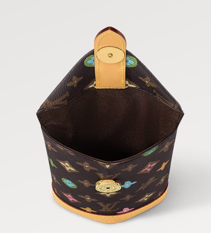 Louis Vuitton　エンベロップ ポーチ　ボディバッグ M83344