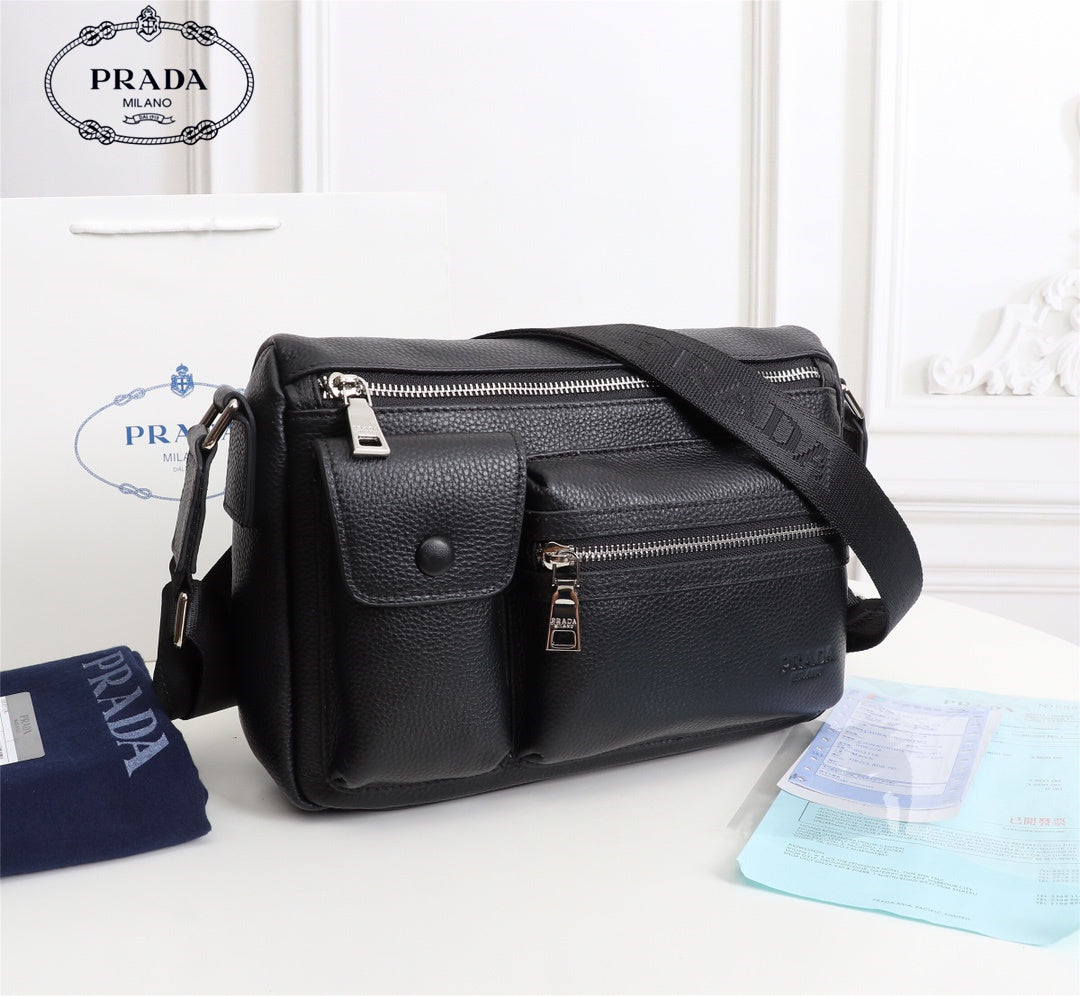 【PRADA 公式 旗艦店】プラダ 斜めがけバッグ 当日出荷 好評に付き再入荷！29*20*8CM