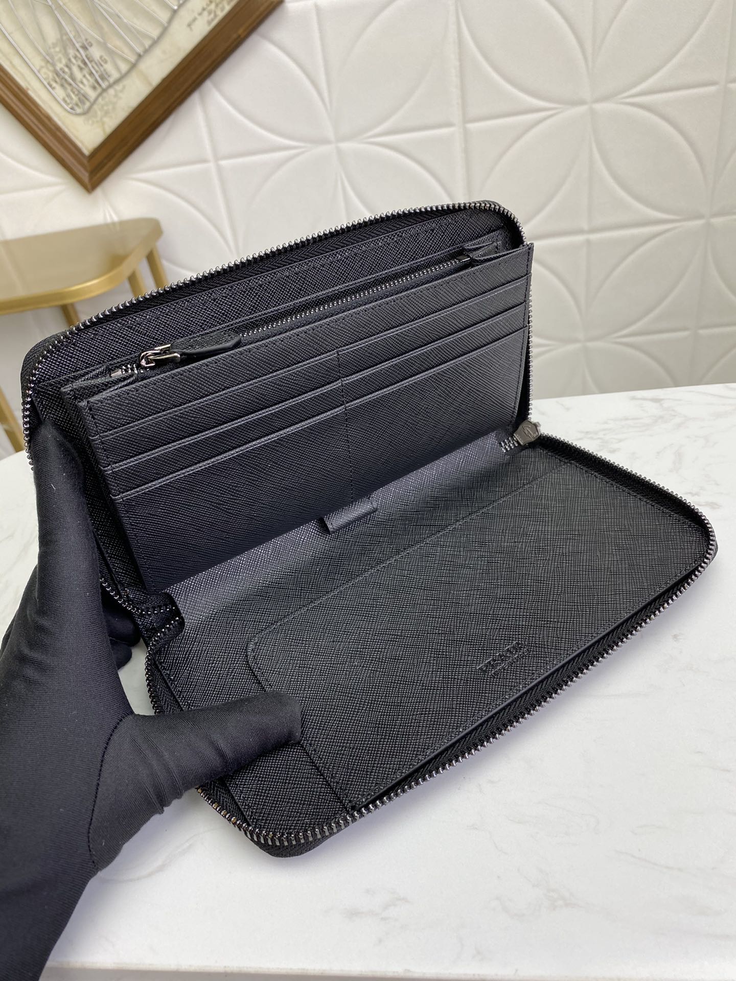 PRADA(プラダ) 財布 21x12cm