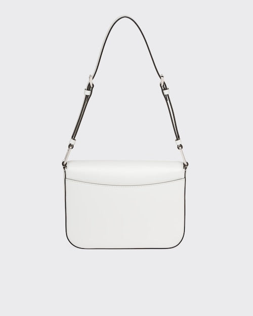 大人気！雑誌「VIVI」に掲載!藤田ニコルの愛用ブランドの新作バッグが掲載されたブラックレザーショルダーバッグ 大人の女性へ