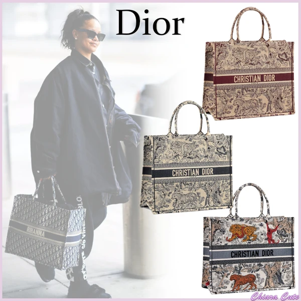 【数量限定大幅値下げ！】春夏20新作 ロゴ アニマル 刺繍 バッグ トート 選べる3色