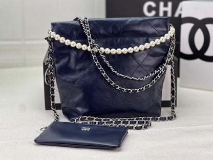 CHANEL 22 3989