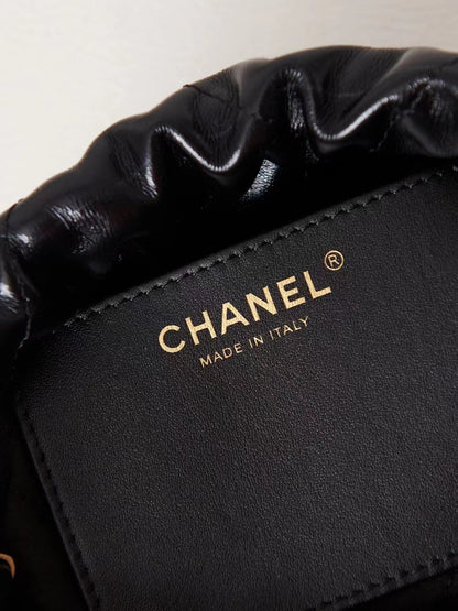 CHANEL 22 Bag Mini AS3980