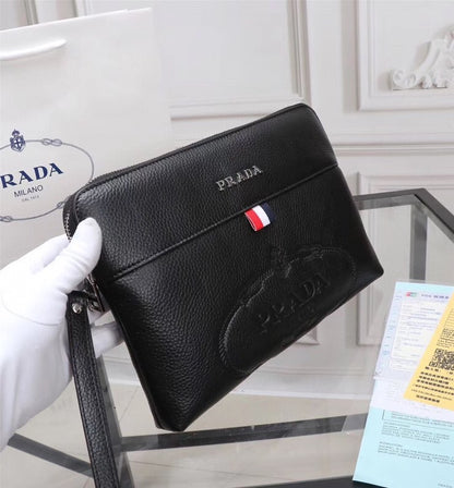 【PRADA 公式旗艦店】プラダ クラッチバッグ 当日出荷 好評に付き再入荷！28*18*3CM