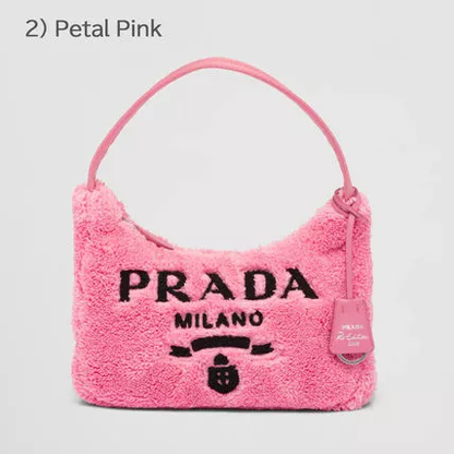 【2022秋冬新作 】Vivi 雑誌掲載！韓国の宋智雅さん愛用のPrada Hoboバッグ