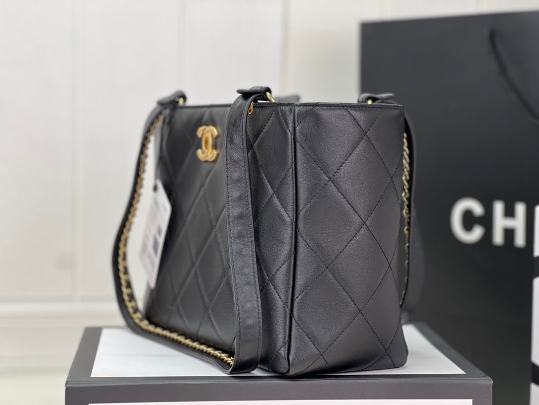 Chanel SHOPPING BAG AS3508