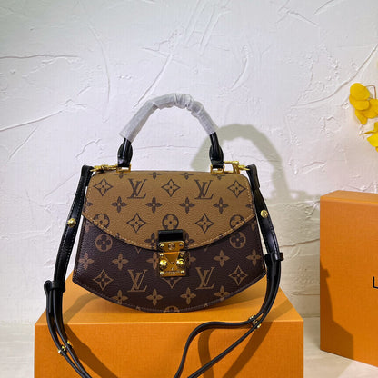 L&V ハンドバッグ スカラップデザイン