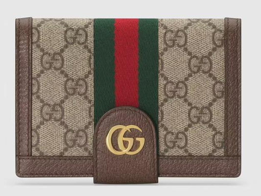 【国内発送★グッチ】オフィディア グッチ ロゴ パスポートケース