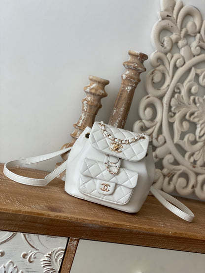 CHANEL 2022 DUMA 2908