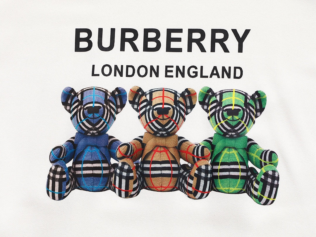 【 Burberry 旗艦店】ご好評に付き再入荷！！