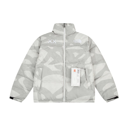【The North Face】KAWS1996 ダウンジャケット ご好評に付き再入荷！