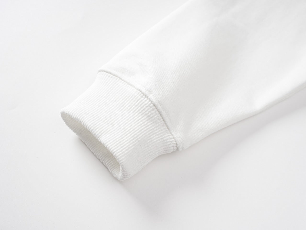 【 Burberry 旗艦店】ご好評に付き再入荷！！