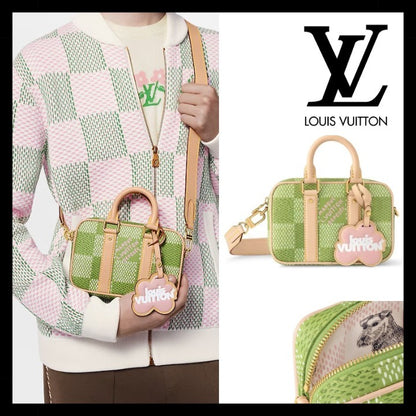 【LOUISVUITTON】【こだわりのディテール♪】ルイヴィトンナノポルトドキュマン N40643