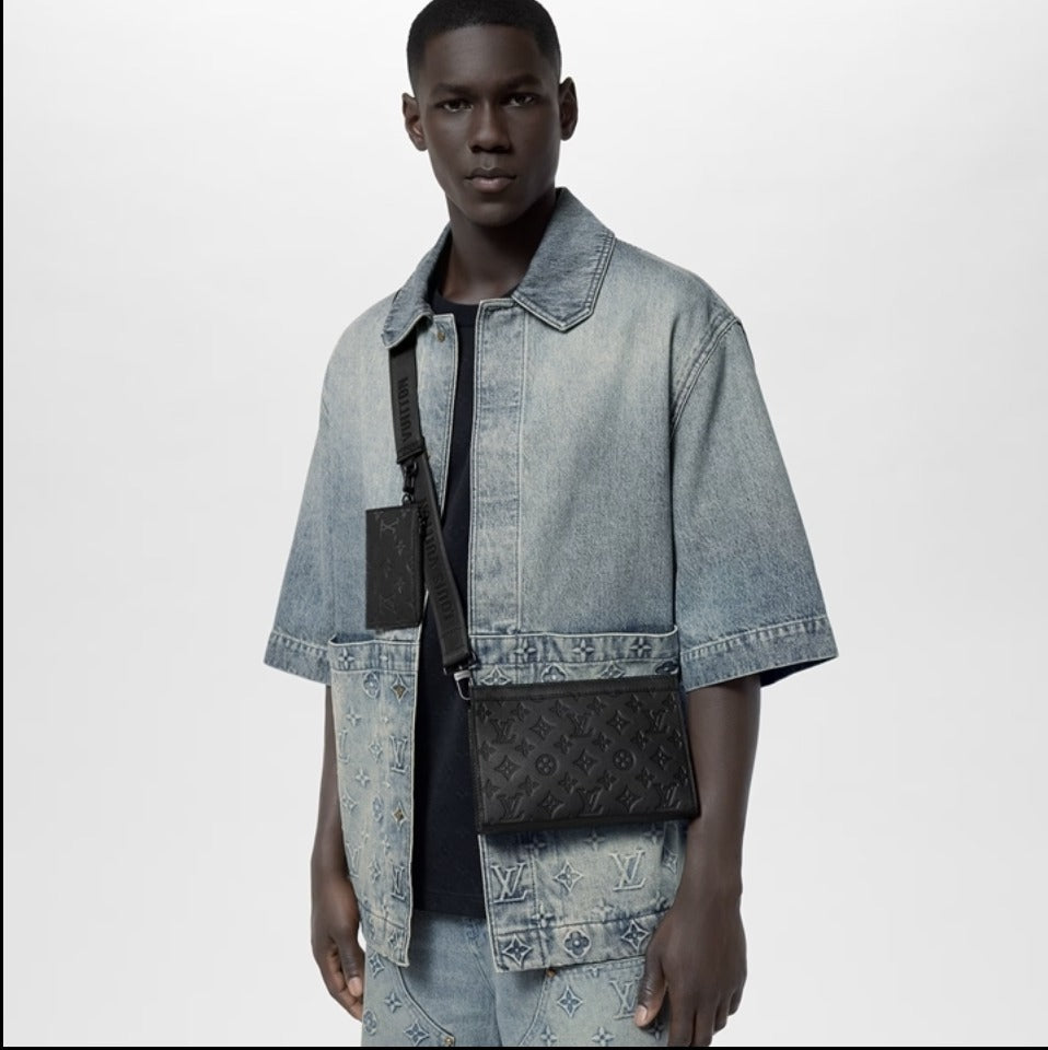 【大人気♪】LOUIS VUITTONGASTONWEARABLE モノグラムウォレット