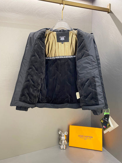 【ARC TERYX公式旗艦店】ダウンジャケット 男女兼用 ご好評に付き再入荷！