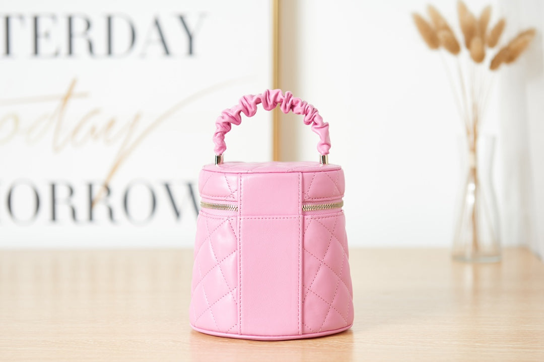 Chanel MINI CHANEL 22S AS2730