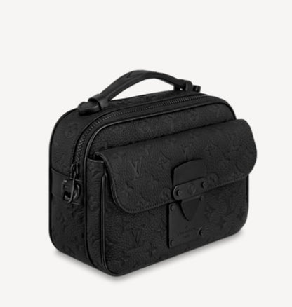 新作 LOUIS VUITTON 直営店 メッセンジャー モノグラム 黒 M58489