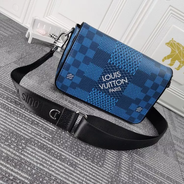 LOUIS VUITTON ルイヴィトン メッセンジャーバッグ 23.5X14X5CM