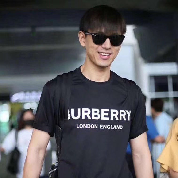 🔥2 つのうち 1 つが無料になります🔥🔥【BURBERRY】バーバリー男女兼用、ご好評に付き再入荷！