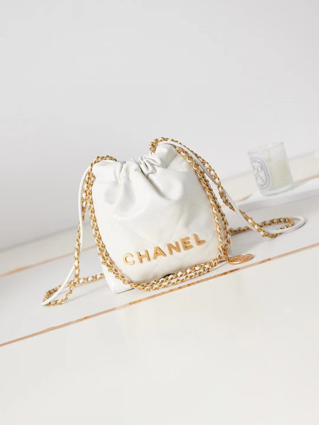 CHANEL 22 Bag Mini AS3980