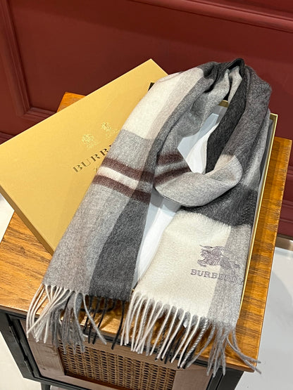 【BURBERRY バーバリー】スカーフ32*180CM 241108
