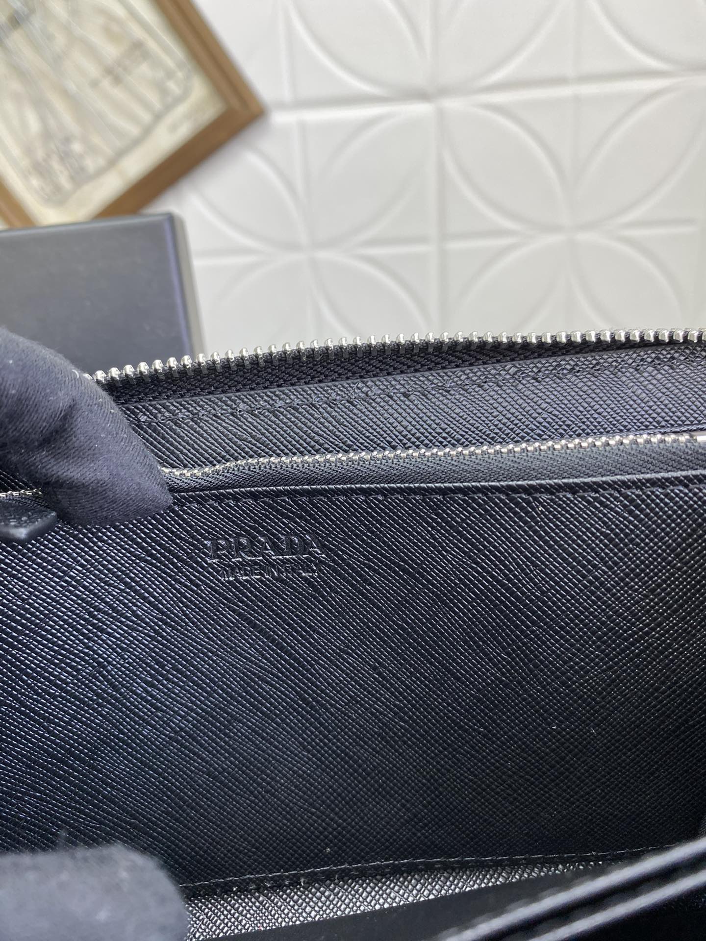 PRADA(プラダ) 財布19x12cm