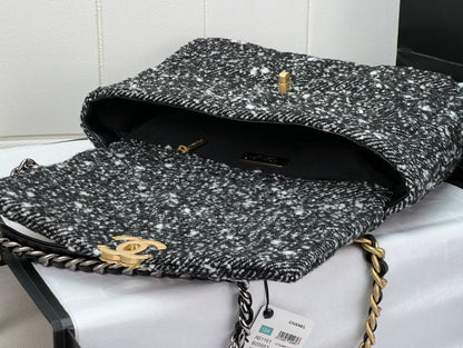 CHANEL 19 LARGE HANDBAG AS1161
