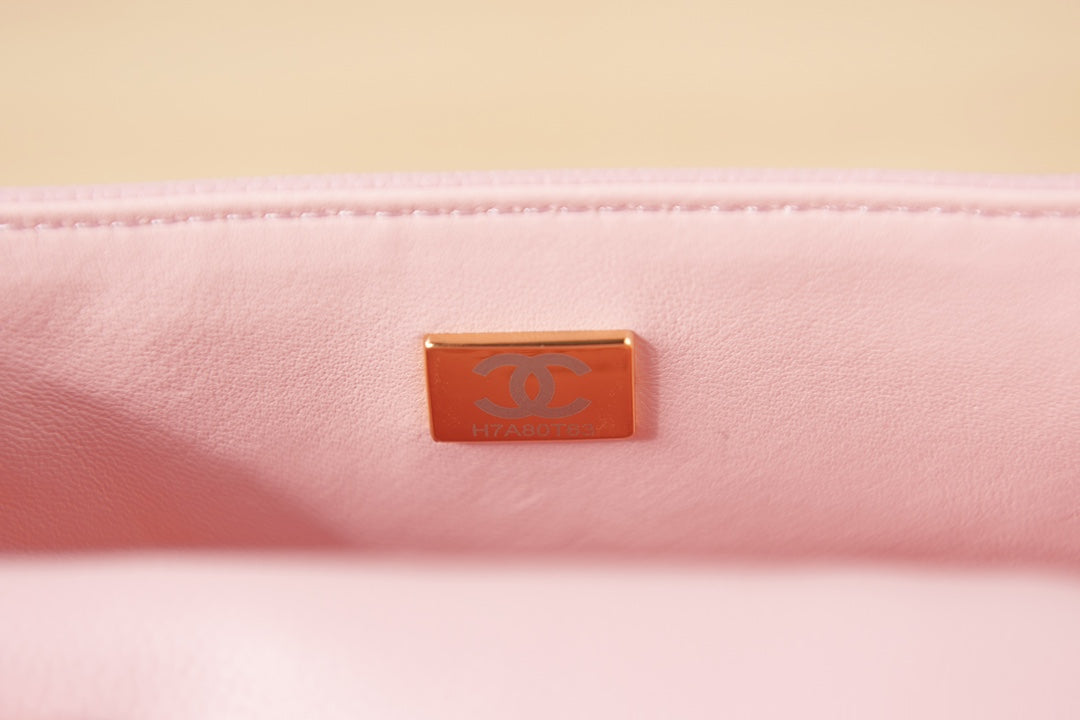 Chanel MINI 22 COCO BEACH AS3350