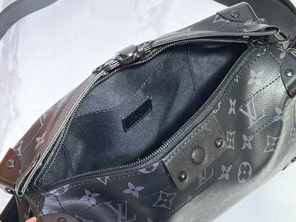 【LOUIS VUITTON旗艦店】ルイ・ヴィトン★SOUL TRUNK M11744★29*17.5*10CM