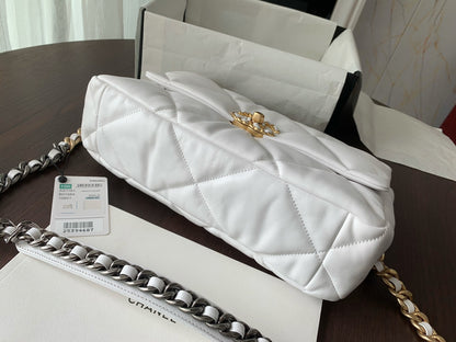 Chanel 19 medium 1161