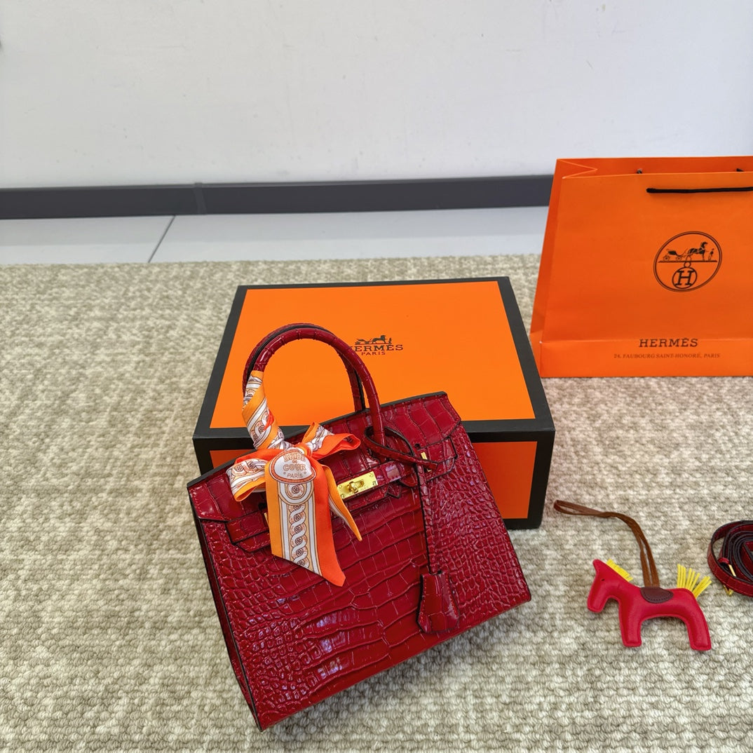 HERMES 高級ワニ革模様 プラチナバッグ
