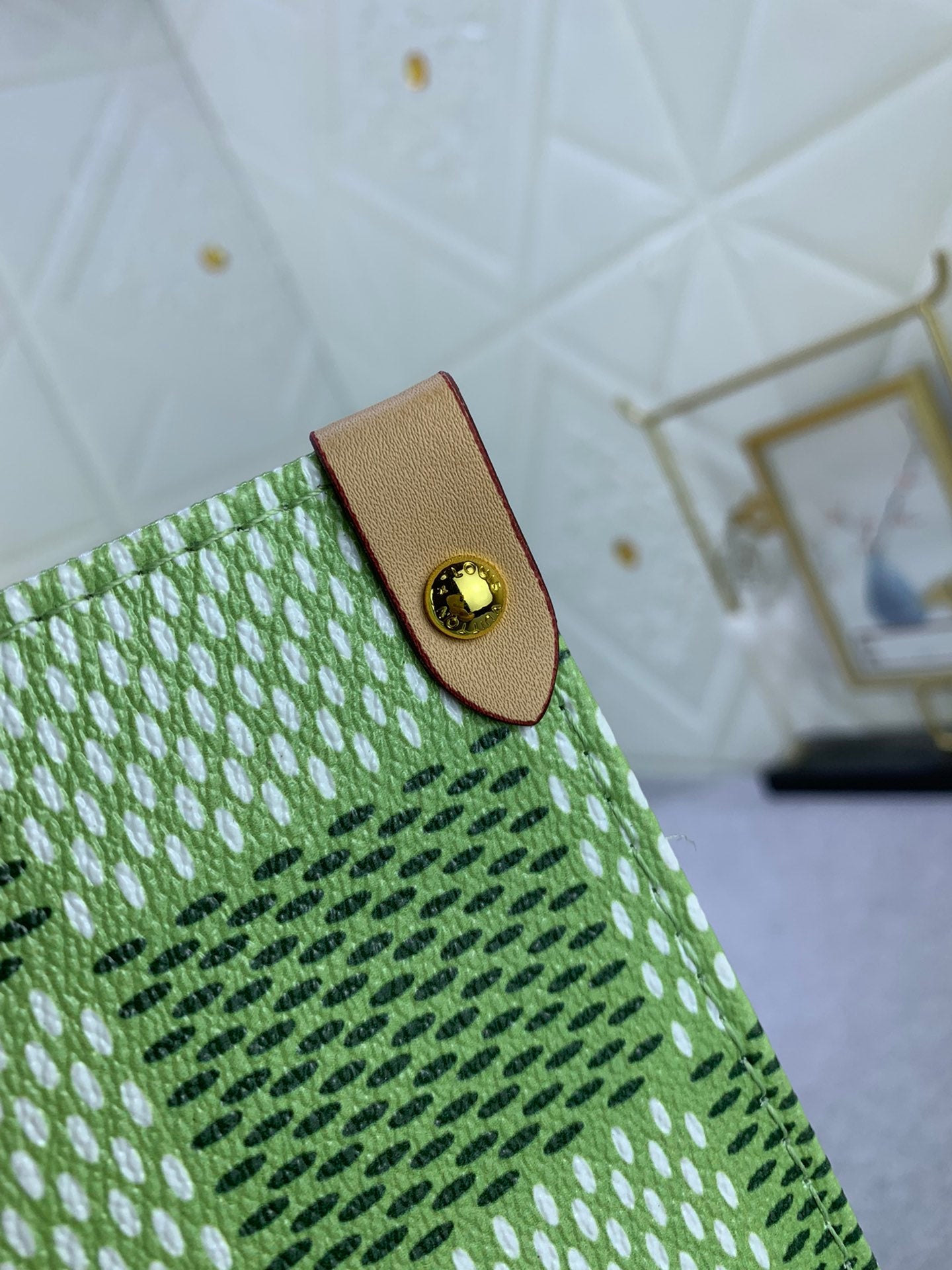 【LOUIS VUITTON】LV 新品ONTHEGO ミディアム ハンドバッグ