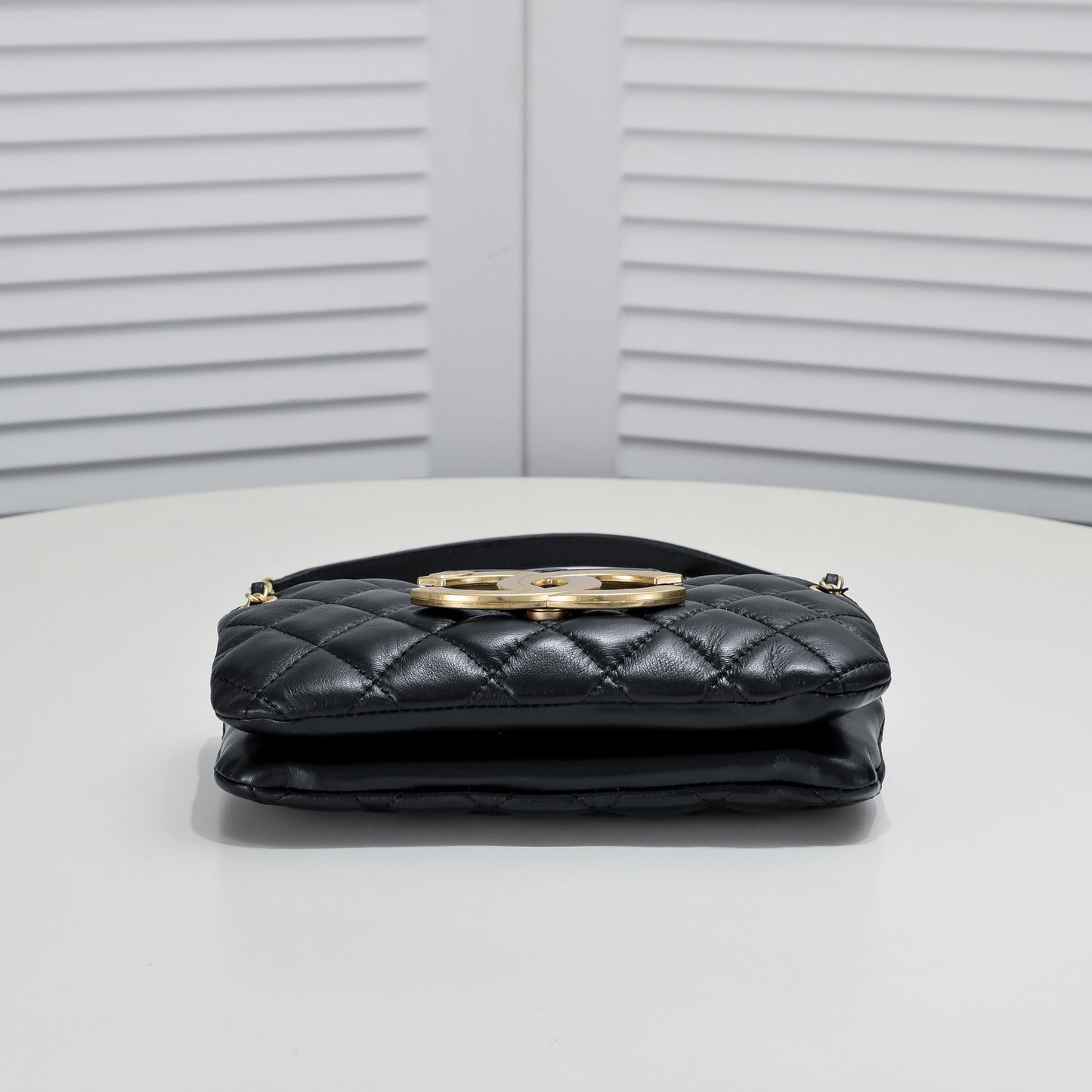 CHANEL💠24C AS4611