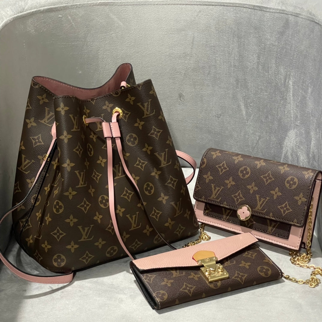 【LOUIS VUITTON】【大人気定番商品♪】LOUISVUITTON 古い花3点セット お得