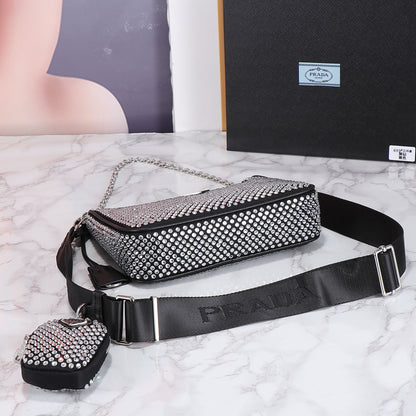 【PRADA 公式旗艦店】プラダ 斜めがけバッグ 当日出荷 好評に付き再入荷！22*16*6CM