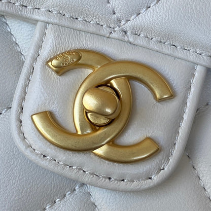 Chanel MINI FLAP BAG AS3648