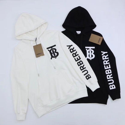 【BURBERRY】男女兼用 ご好評に付き再入荷！