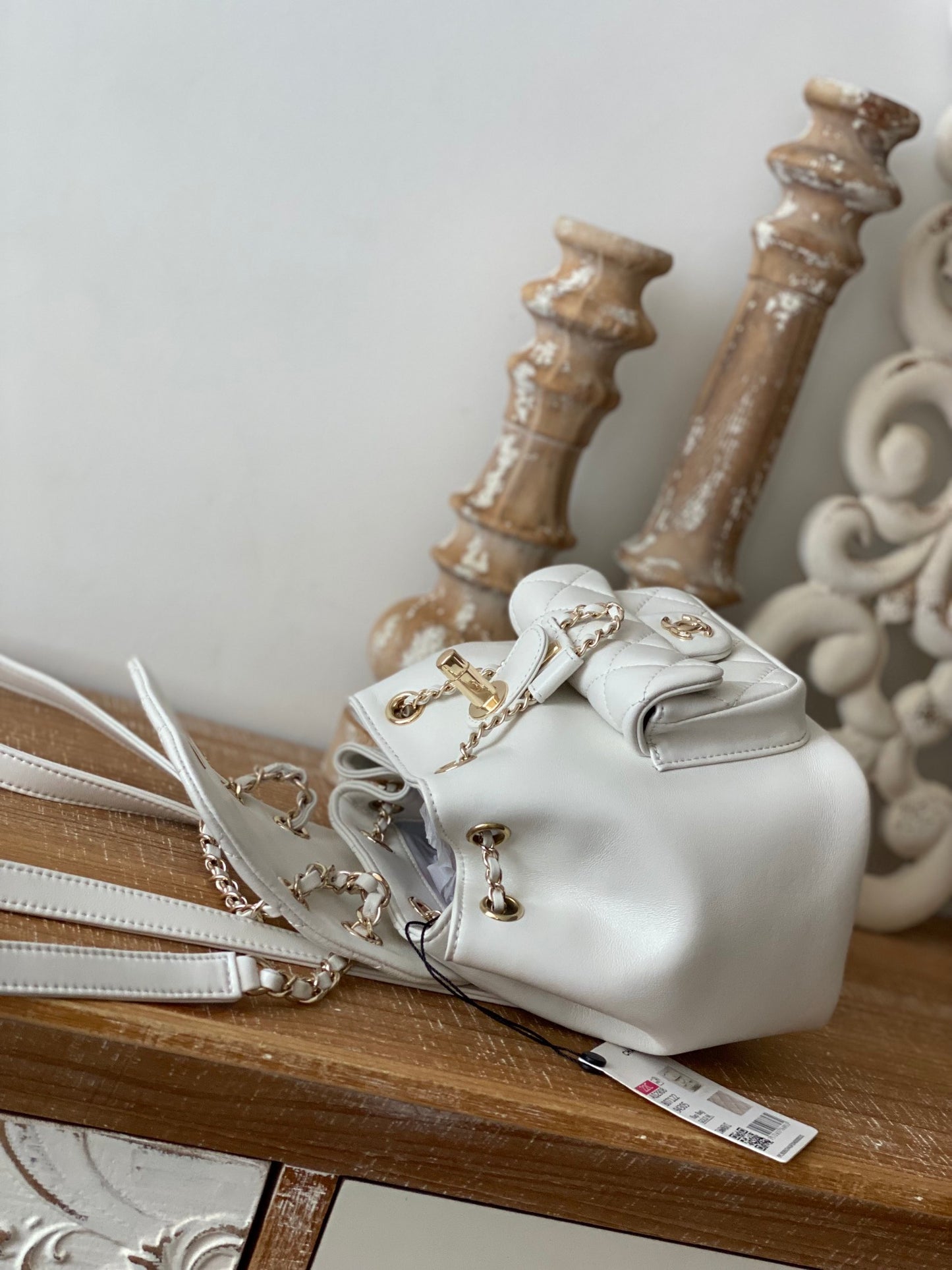 CHANEL 2022 DUMA 2908