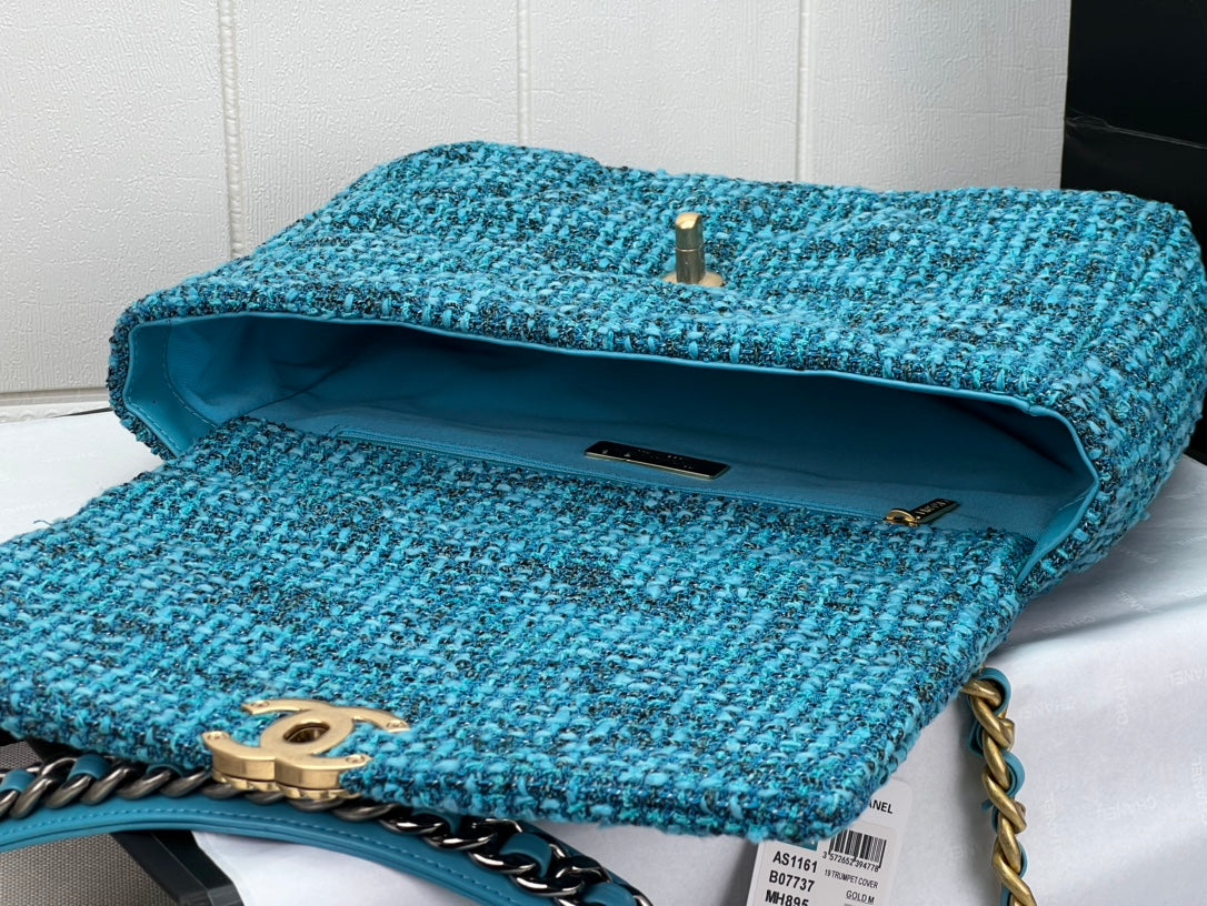 CHANEL 19 LARGE HANDBAG AS1161