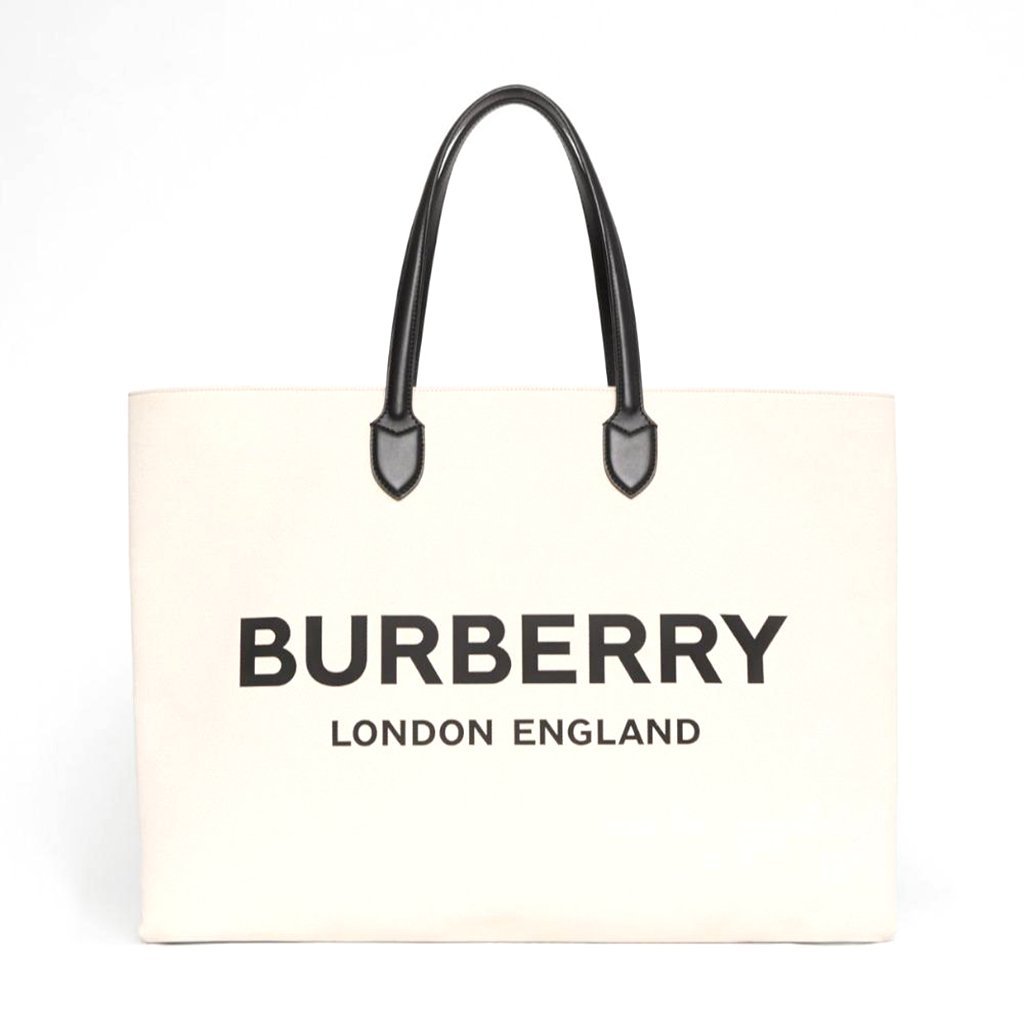 【Burberry】ロゴデティールキャンバス トート
