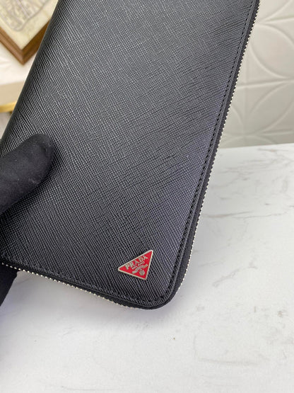 PRADA(プラダ) 財布 21x12cm