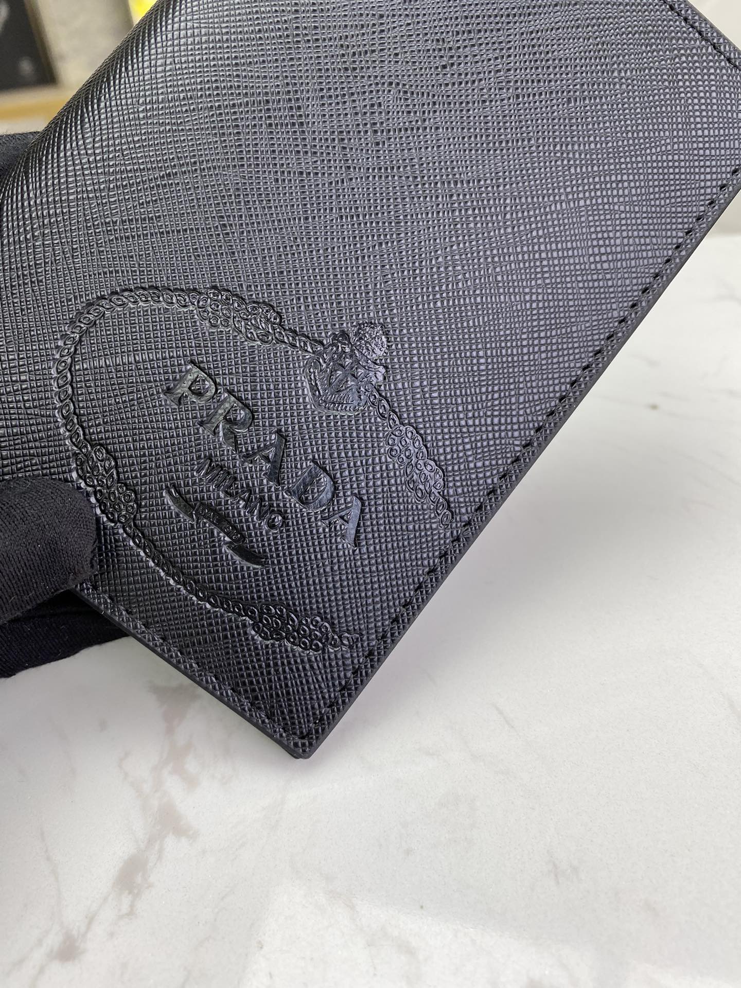 PRADA(プラダ) 財布9.5x14cm