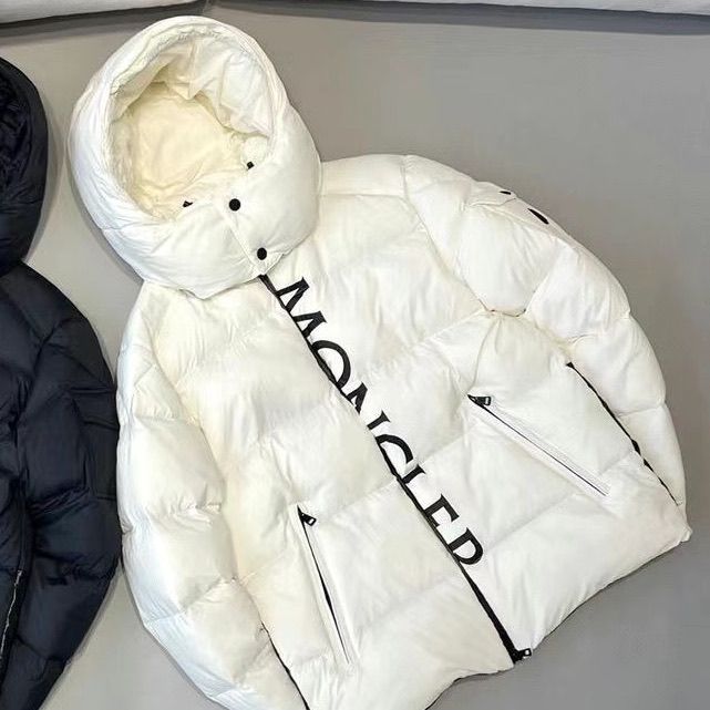 【MONCLER公式 旗艦店】（モンクレール） ダウンジャケット ご好評に付き再入荷！