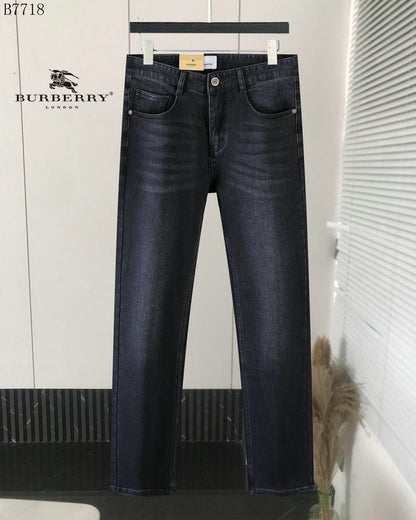 Burberry バーバリー ジーンズ