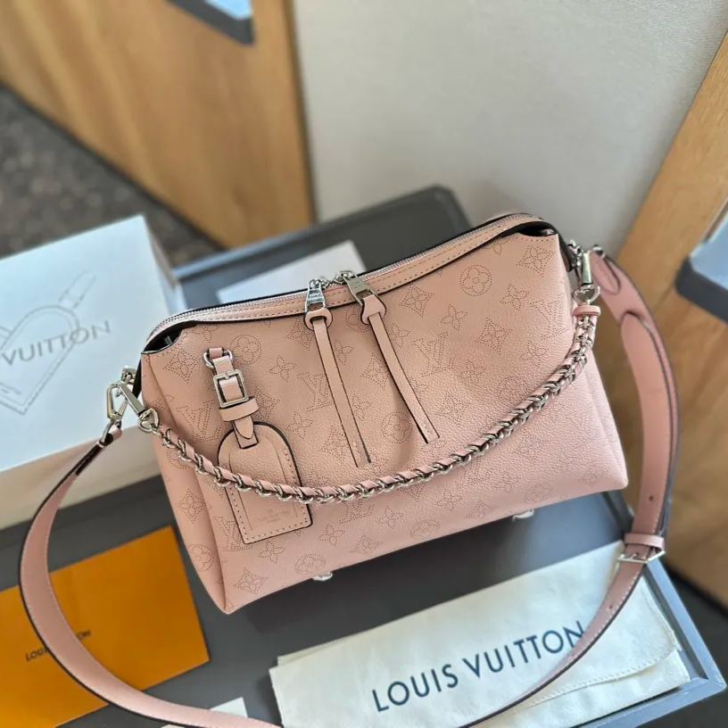Louis Vuitton◇Lv ベラ トートバッグ