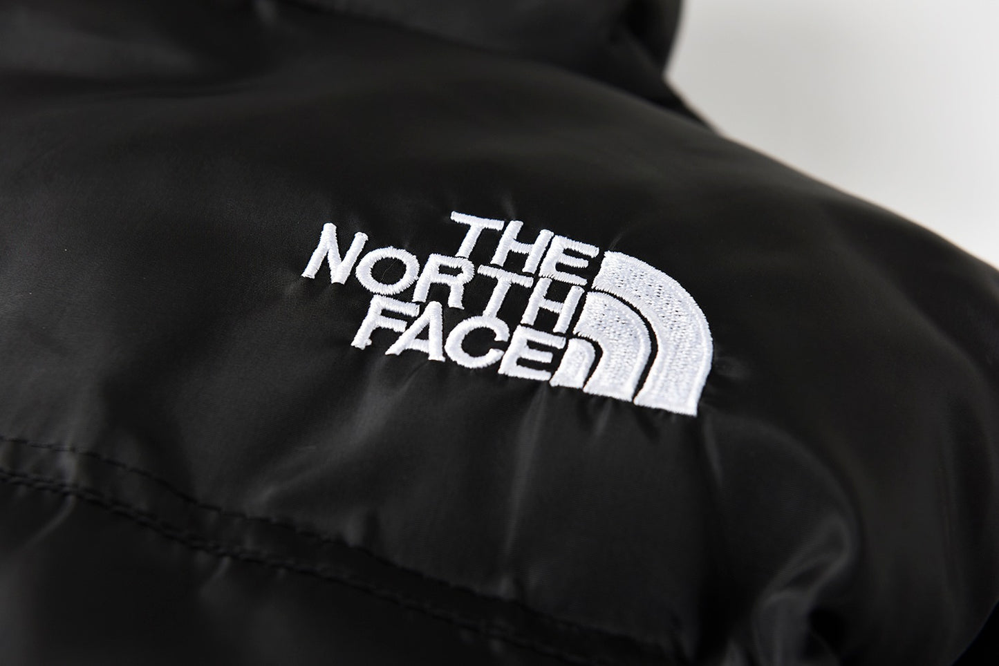 【The North Face 公式 旗艦店】ダウンジャケット ご好評に付き再入荷！10色