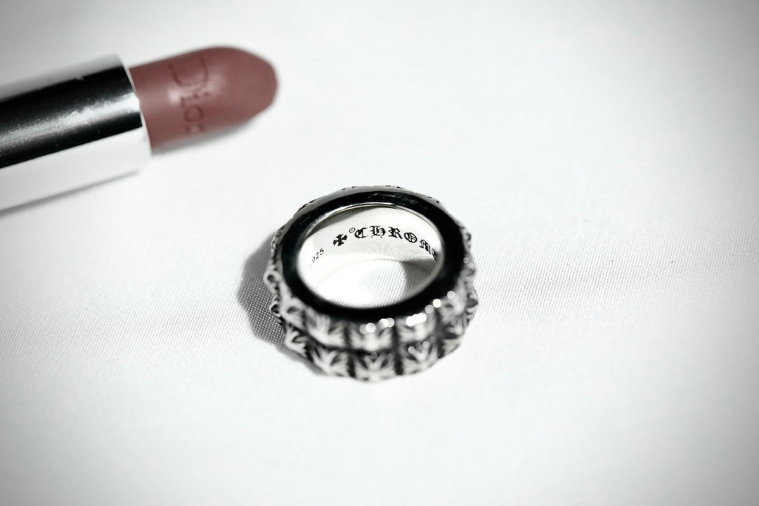 【Chrome Hearts】 男性と女性のためのクロエハートファッションパーソナリティリング