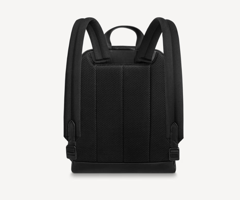 ヴィトン モノグラム リュック グレー 黒 シンプル 長財布 入る M46105 M46109