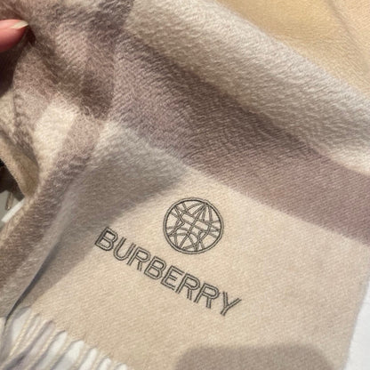 【BURBERRY バーバリー】スカーフ32*180CM 241108